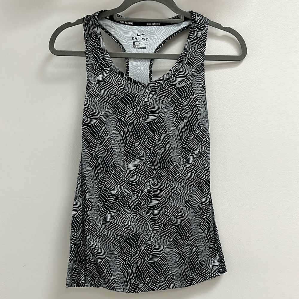 Nike Dri-FIT Racerback Tank Top M Black White Abstract Print Workout Running - Picture 2 of 5